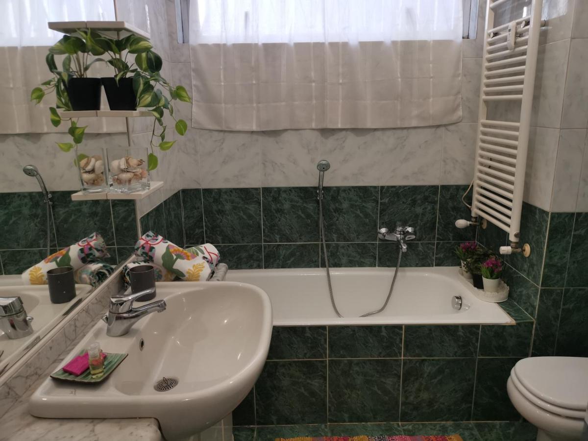 Bnbook Trilo Mind Rho Trilocale Con 2 Camere E 2 Bagni 외부 사진